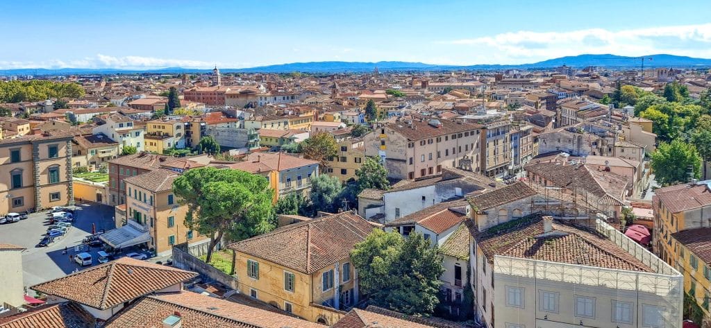 La ville de Pise vue du haut du campanile