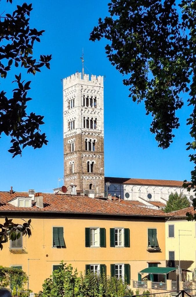 Lucques le campanile