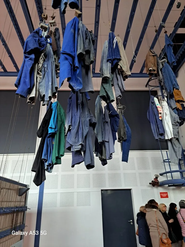 LEWARDE Salle des pendus