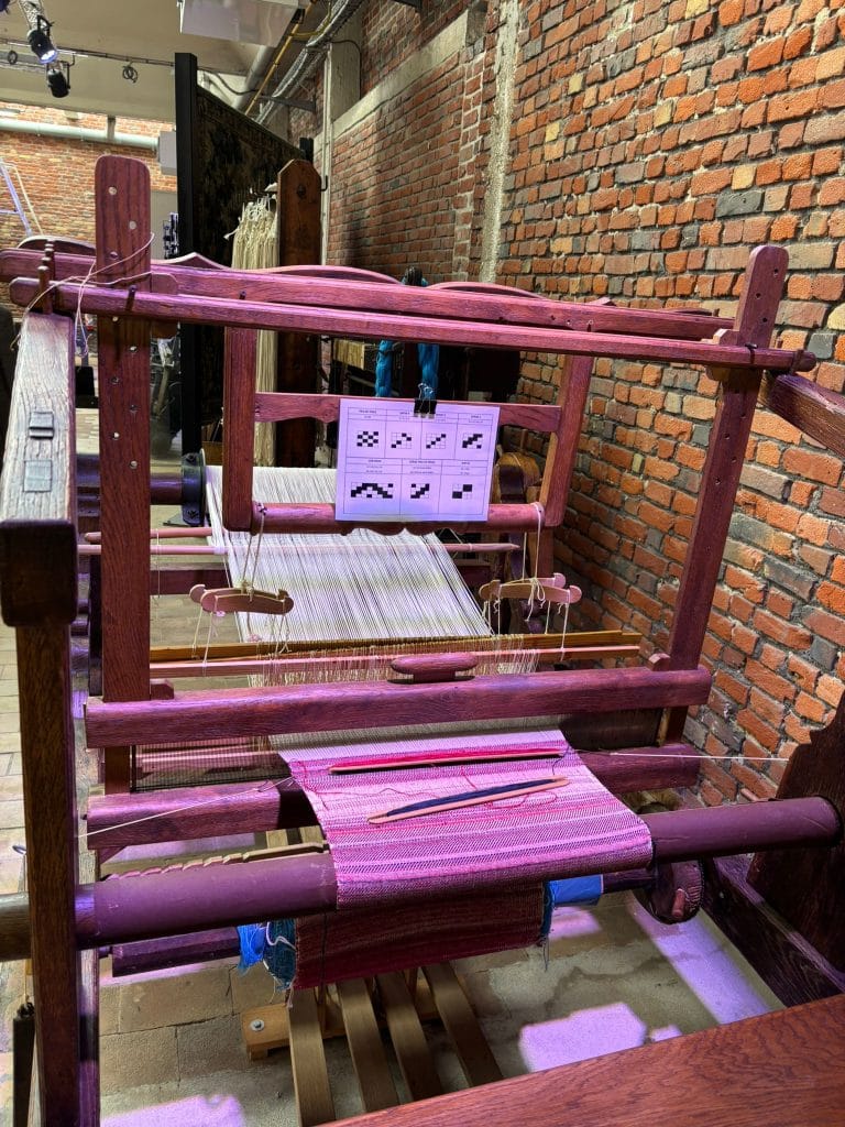 Machine à tisser à la maison