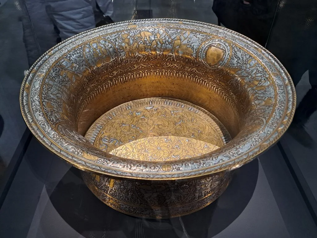 Bassin-dit-Baptistère-de-saint-Louis-1330-1340