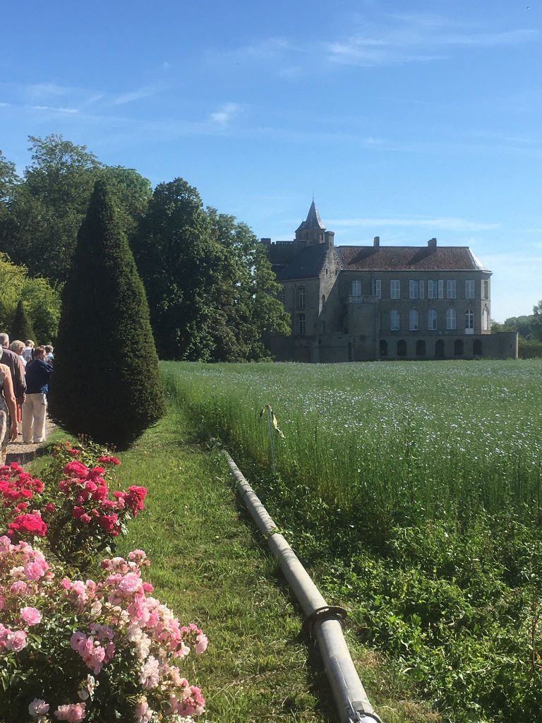 chateau d'Ecou entrée