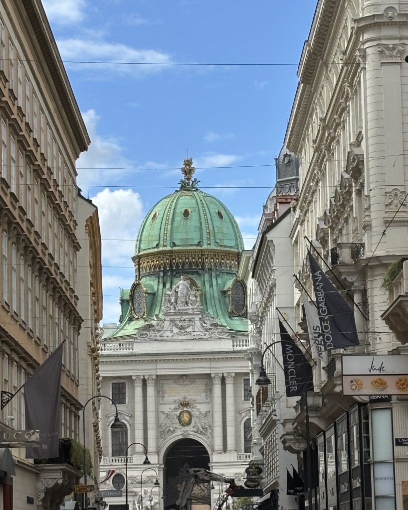Eglise Saint-Pierre vue rue Graben