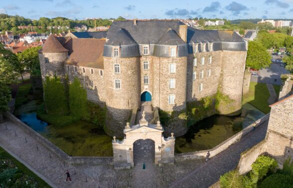 BOULOGNE-sur-MER